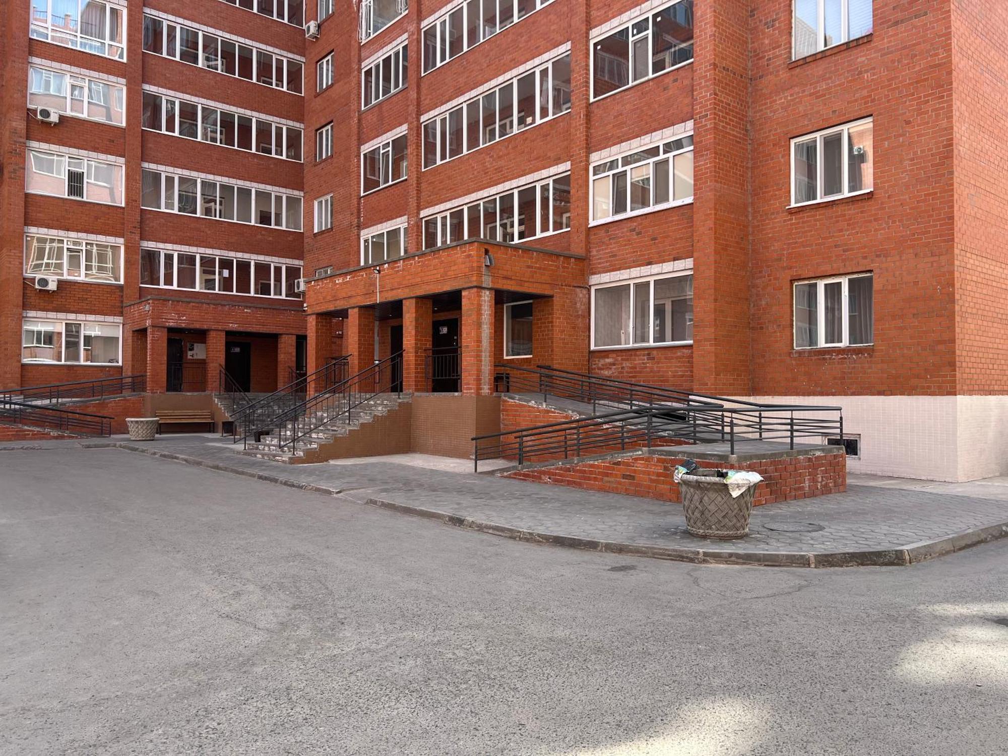 Квартира Smart В Новом Доме Pavlodar Eksteriør billede